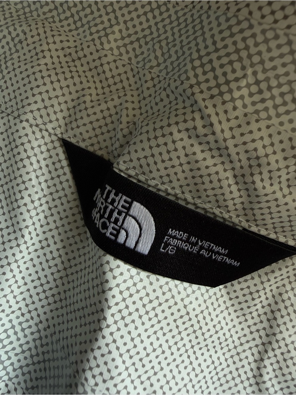 The North Face DryVent Rain Jacket Black, New, Size Large - Picture 6 of 12